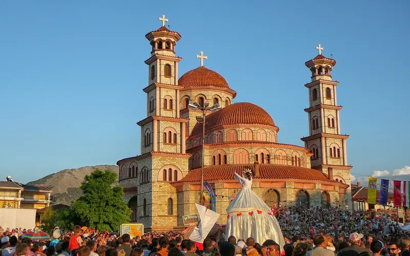 Ngjallja e Krishtit Cathedral